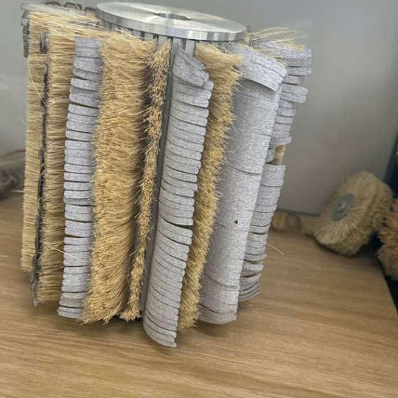 Trục nhôm máy nhám chổi, trục nhựa gắn nhám chổi, Trục chà nhám chổi, Trục nhám chổi