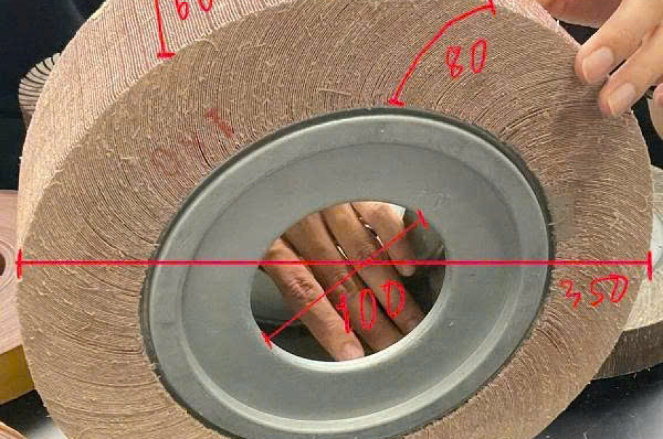 Bánh nhám nỉ, Bánh nhám nắp sắt nắp nhôm , Bánh nhám chà kim loại, Bánh nhám đánh bóng Nhôm Inox Sắt